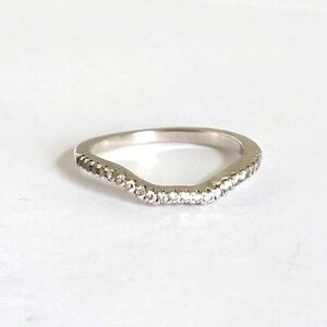 Elegant Classic Sterling Silver Pave Crystal Enhancer Curved Wedding Band Ring 6
